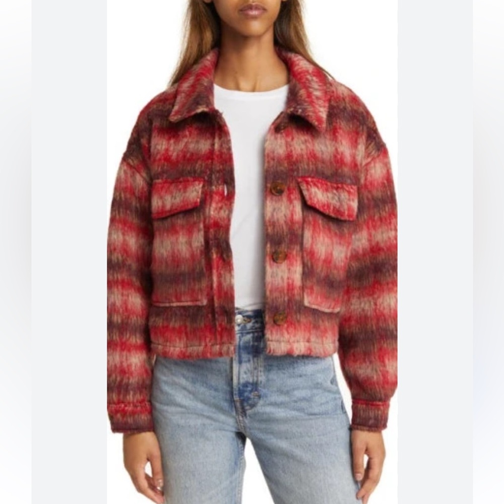 NWT Vigoss Red Plaid Cropped Shacket / Jacket / SZ L